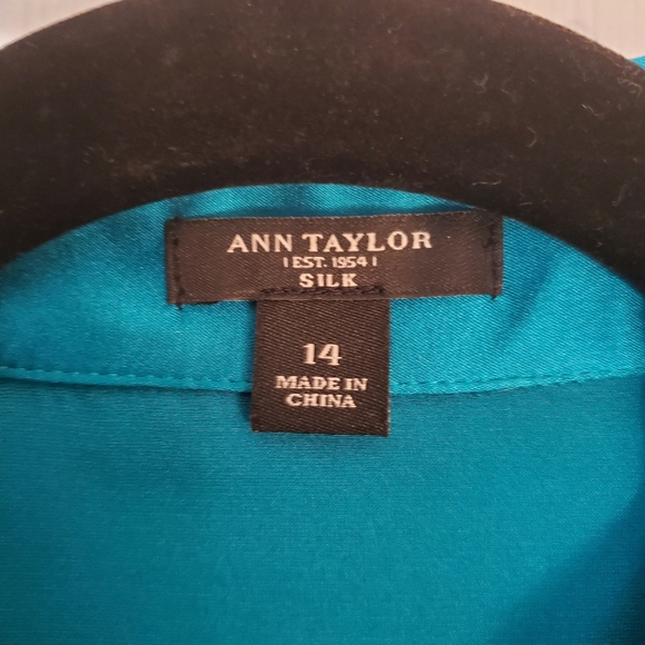 Ann Taylor | 100% Silk Shirt, Teal - Picture 2 of 5